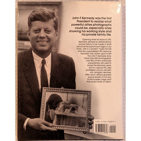 LIFE in Camelot – The Kennedy Years – Hardcover – 500+ Photos – JFK & Family - Picture 2 of 4